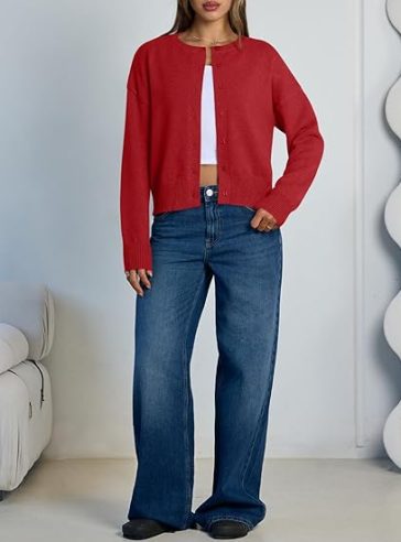 Women's short cardigan sweater, lightweight and breathable, suitable for autumn and spring.